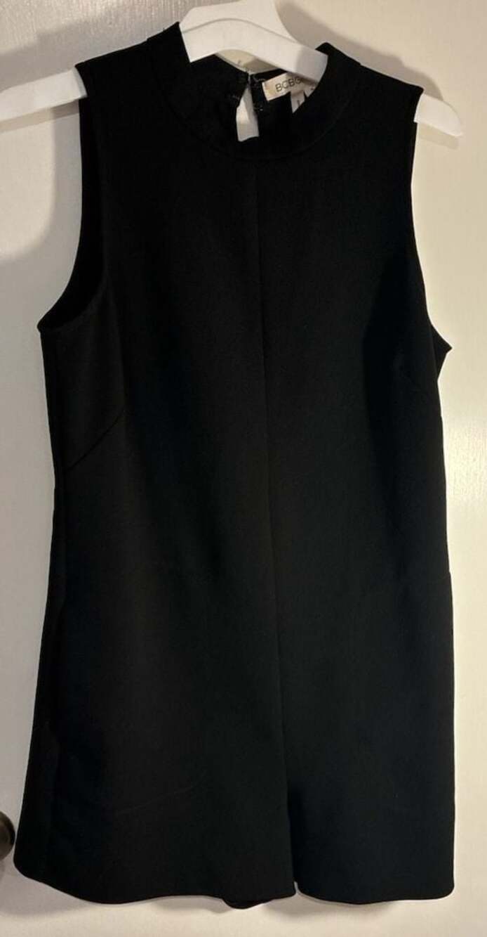 BCBGeneration Black Sleeveless Mock Neck Romper Size 4
